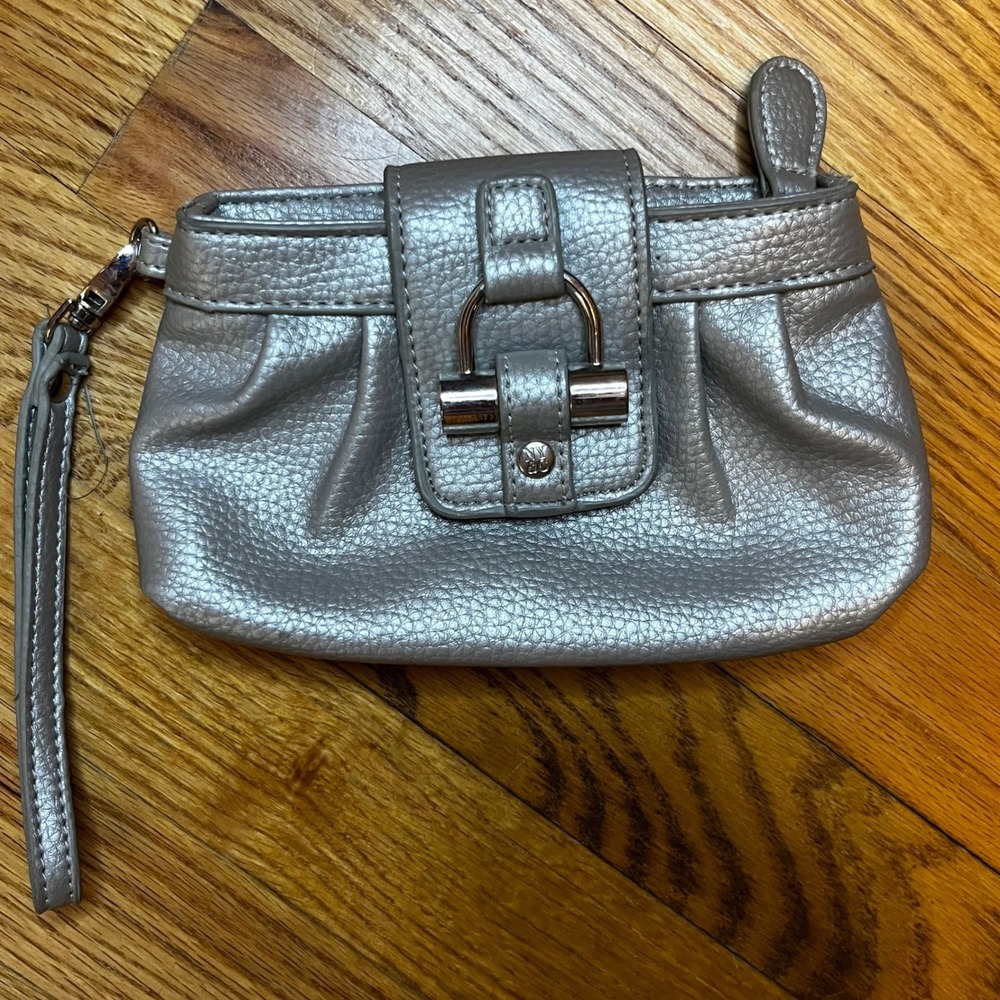 NY and Company Silver Faux Leather Clutch Wristlet Evening Bag